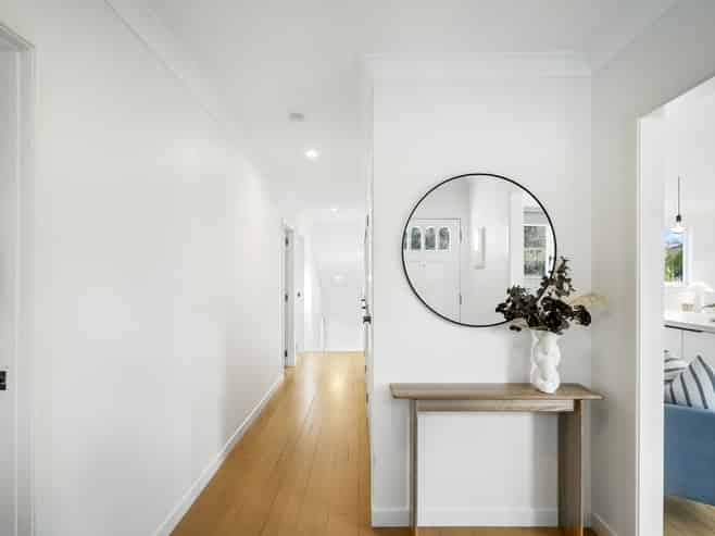 30A Lyttelton Avenue, Forrest Hill