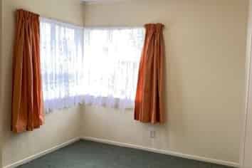 2/261 Shirley Road, Papatoetoe