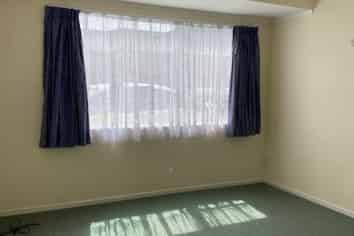 2/261 Shirley Road, Papatoetoe