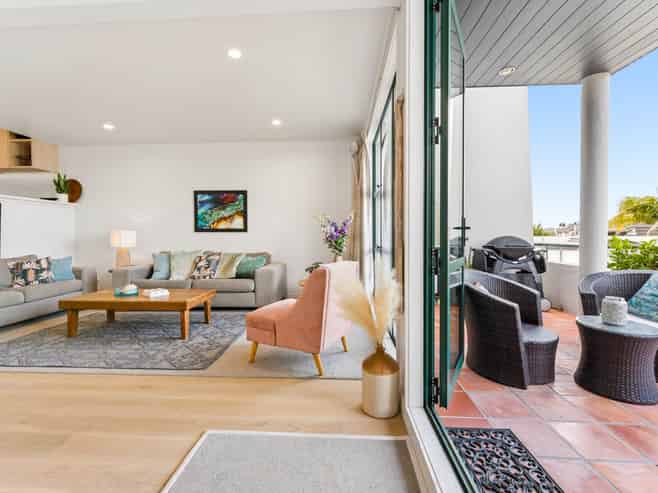5/22 Killarney Street, Takapuna