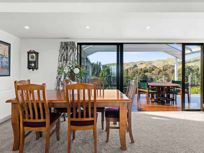 37 Hikanui Drive, Havelock North