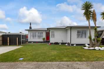11 Vogel Street, Levin