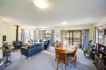 4/700 Duke Street, Mahora