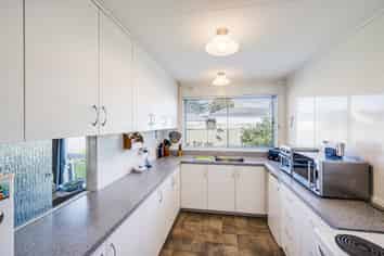 4/700 Duke Street, Mahora