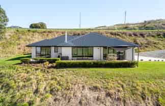 411 Tuhikaramea Road, Temple View