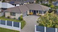 Open gallery