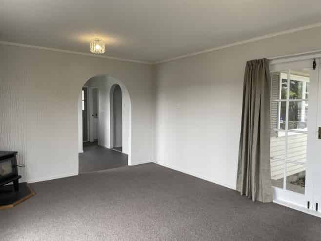 121 Holborn Drive, Stokes Valley