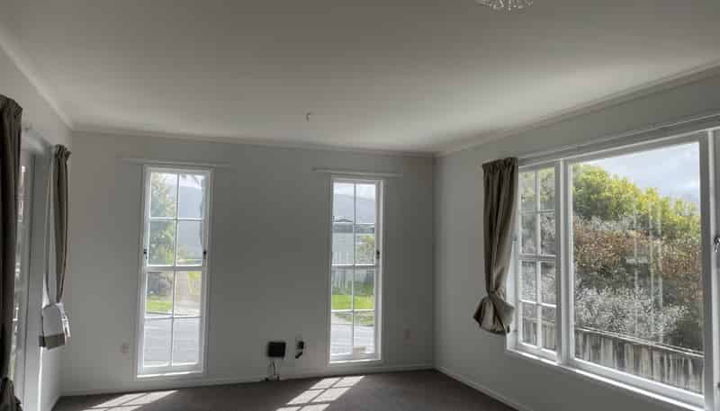121 Holborn Drive, Stokes Valley