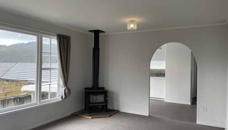 121 Holborn Drive, Stokes Valley