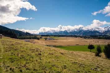 75 Crosshill Road, Lake Hawea