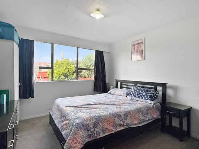 4/2 Benzie Avenue, Elderslea