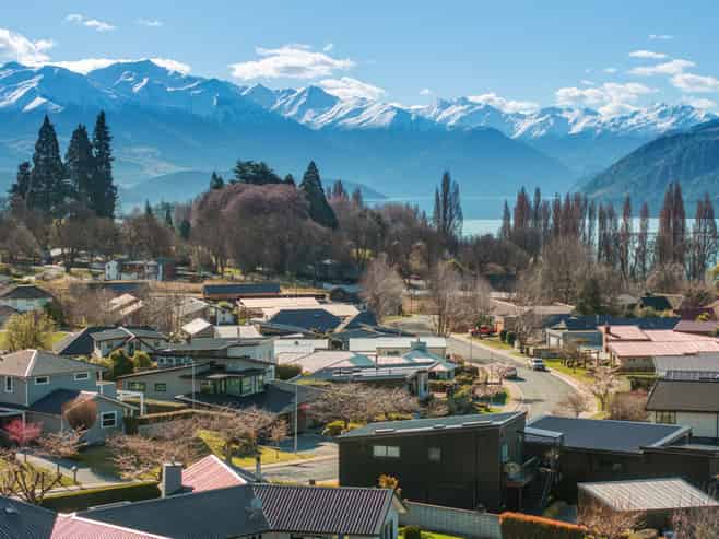 22 Kelliher Drive, Wanaka
