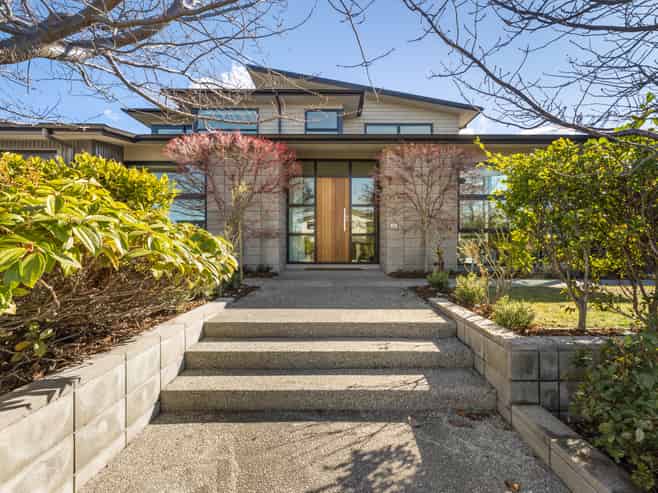 22 Kelliher Drive, Wanaka