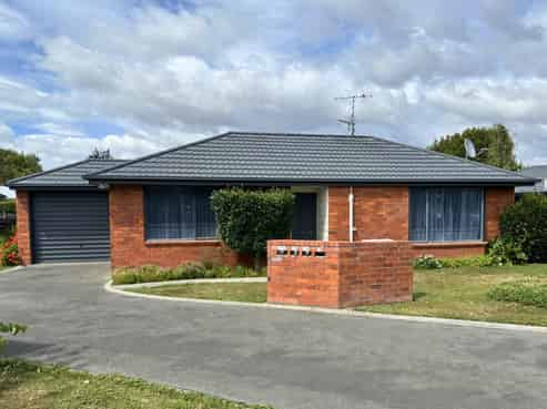 8 Kingwell Drive, Springlands