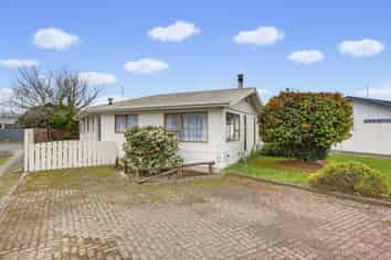 19 Rimu Street, Levin