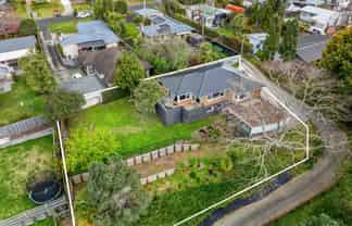 107 Sutherland Road, Brookfield