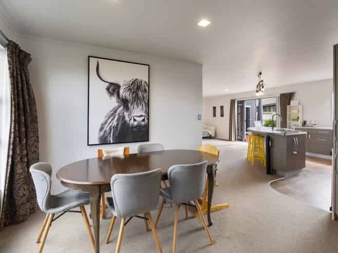 17 Ursula Drive, Feilding