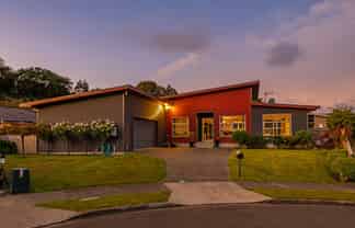 17 Ursula Drive, Feilding