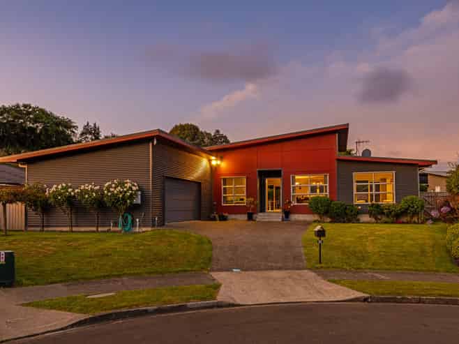 17 Ursula Drive, Feilding