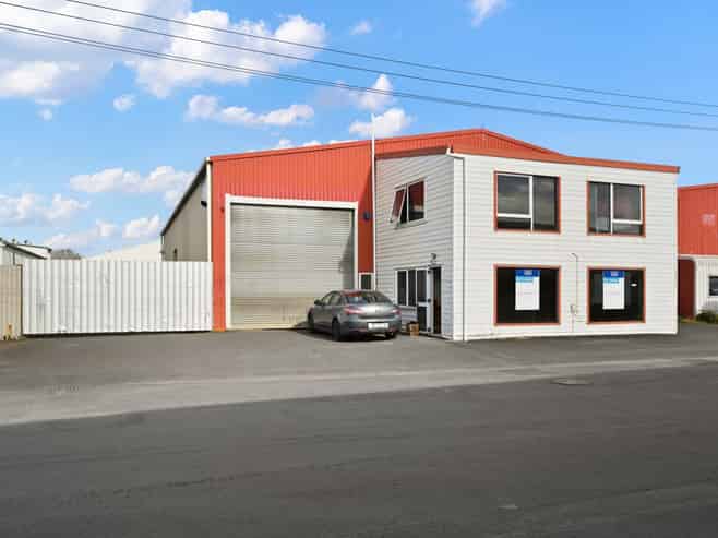 Affordable Te Rapa Warehouse