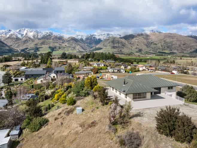 195 Lakeview Terrace, Lake Hawea
