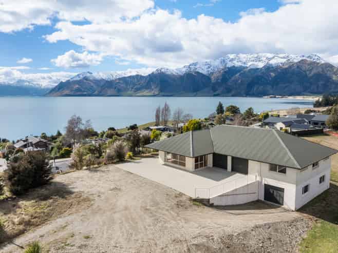 195 Lakeview Terrace, Lake Hawea
