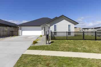 46 Maunganamu Drive, Wharewaka