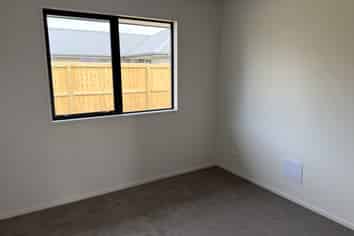B/129 Halpin Drive, Lincoln