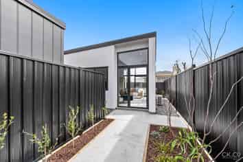 35b Pine Avenue, Upper Hutt