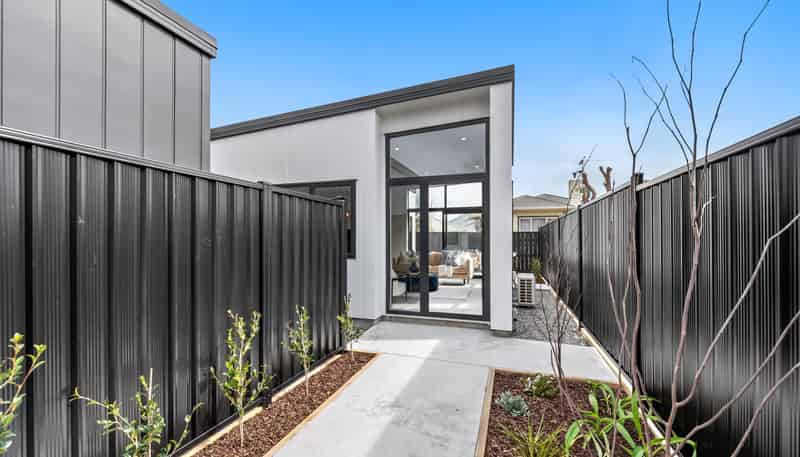 35b Pine Avenue, Upper Hutt