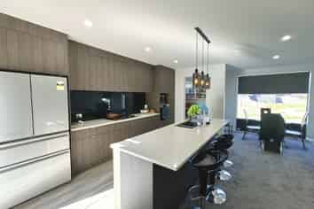 16 Fountain Place, Rolleston