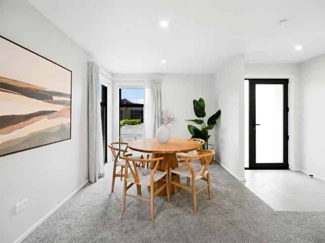 13 Ogilvie Avenue, Chartwell