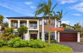16 Wye Oak Drive, Schnapper Rock