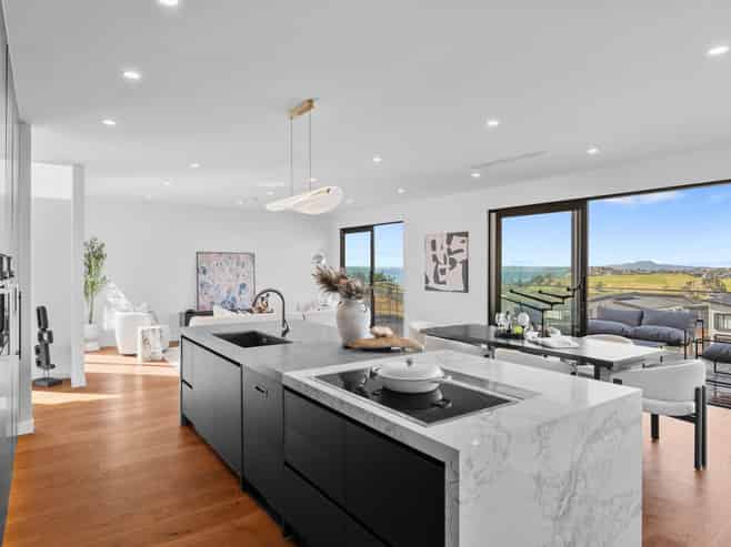 220 Vaughans Road, Long Bay