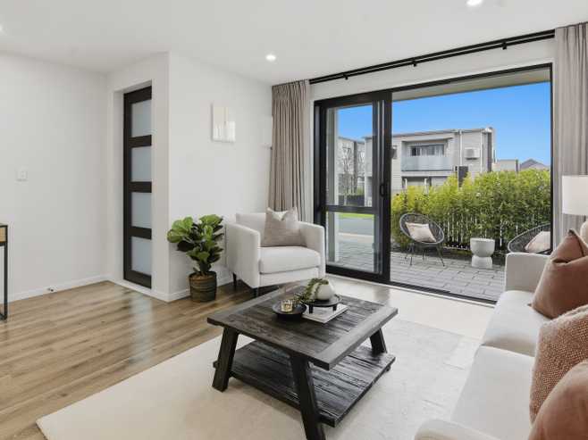 34 Hiki Street, Hobsonville