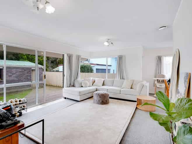 38A Peachgrove Road, Hamilton East
