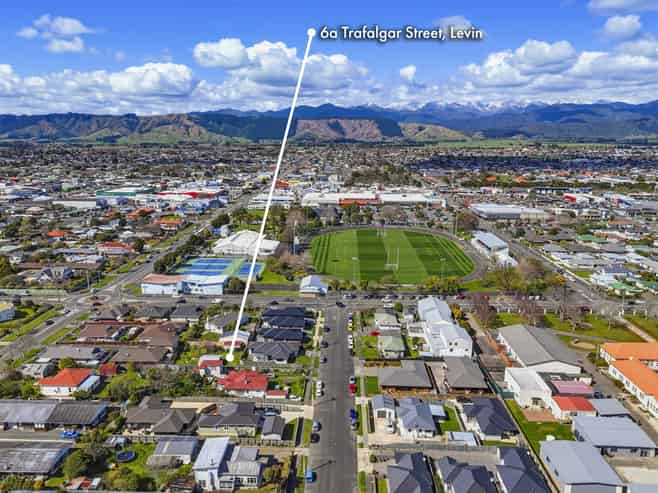 6A Trafalgar Street, Levin