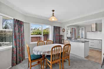 1/4 Alyson Place, Stoke