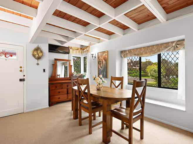 29 Perindale Drive, Chartwell