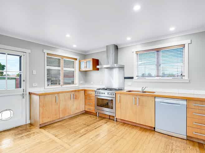 315A Cambridge Road, Hillcrest