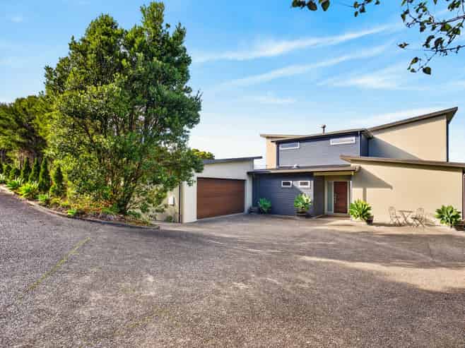 156 Kaimata Road, Bay View