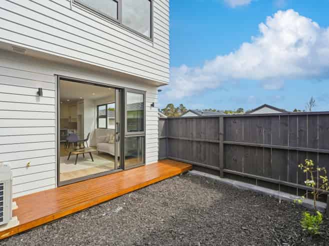3/137 Moore Street, Hillcrest