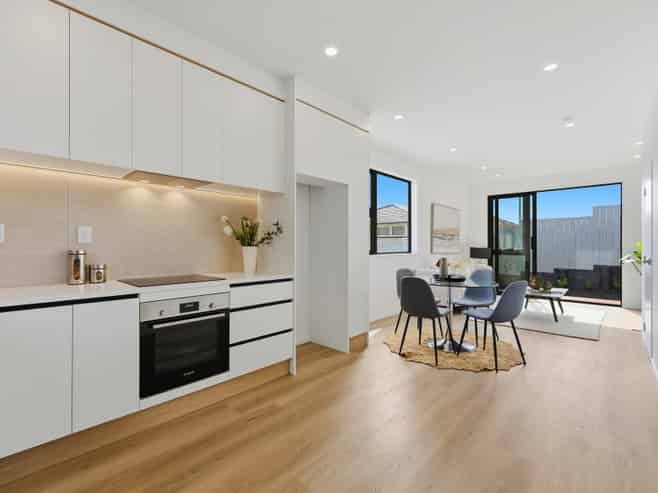 3/137 Moore Street, Hillcrest