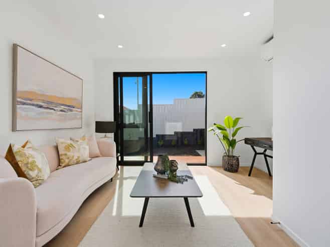 3/137 Moore Street, Hillcrest