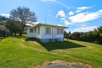17 Leslie Avenue, Western Heights