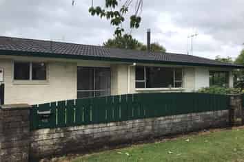 102 Wordsworth Street, Leamington