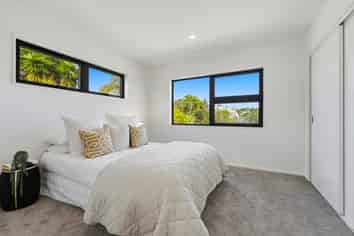 7/137 Moore Street, Hillcrest