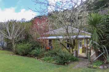 25 Andersen Street, Reefton