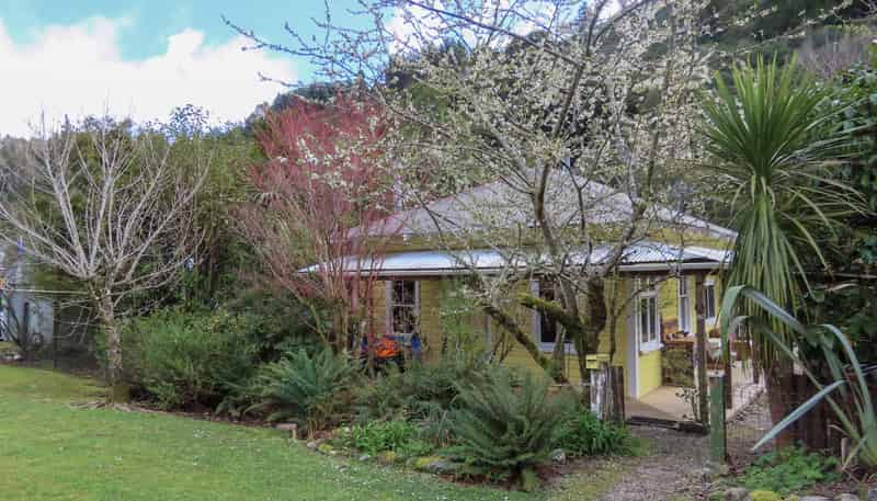 25 Andersen Street, Reefton