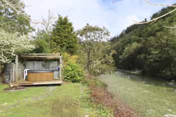 25 Andersen Street, Reefton
